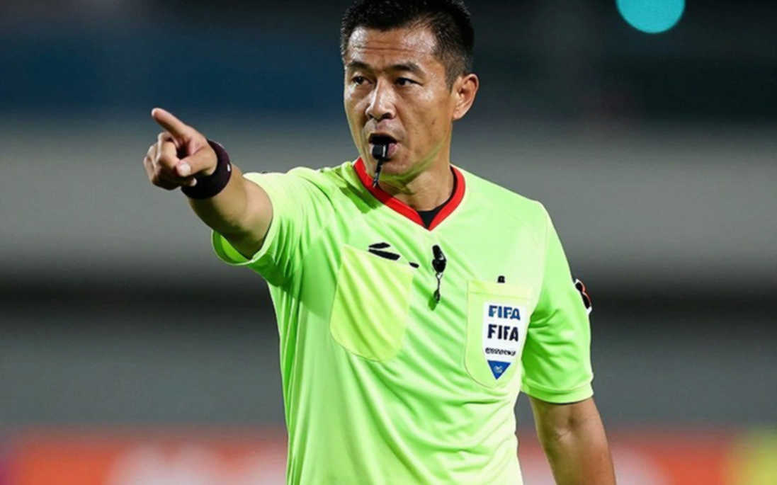 Việt Nam 1-0 Philippines: Thắng bằng cơ hội đầu tiên, nhưng tuyến giữa rỗng và cú sốc Xuân Son mới là tâm điểm Việt Nam 1-0 Philippines: Thắng bằng cơ hội đầu tiên, nhưng tuyến giữa rỗng và cú sốc Xuân Son mới là tâm điểm