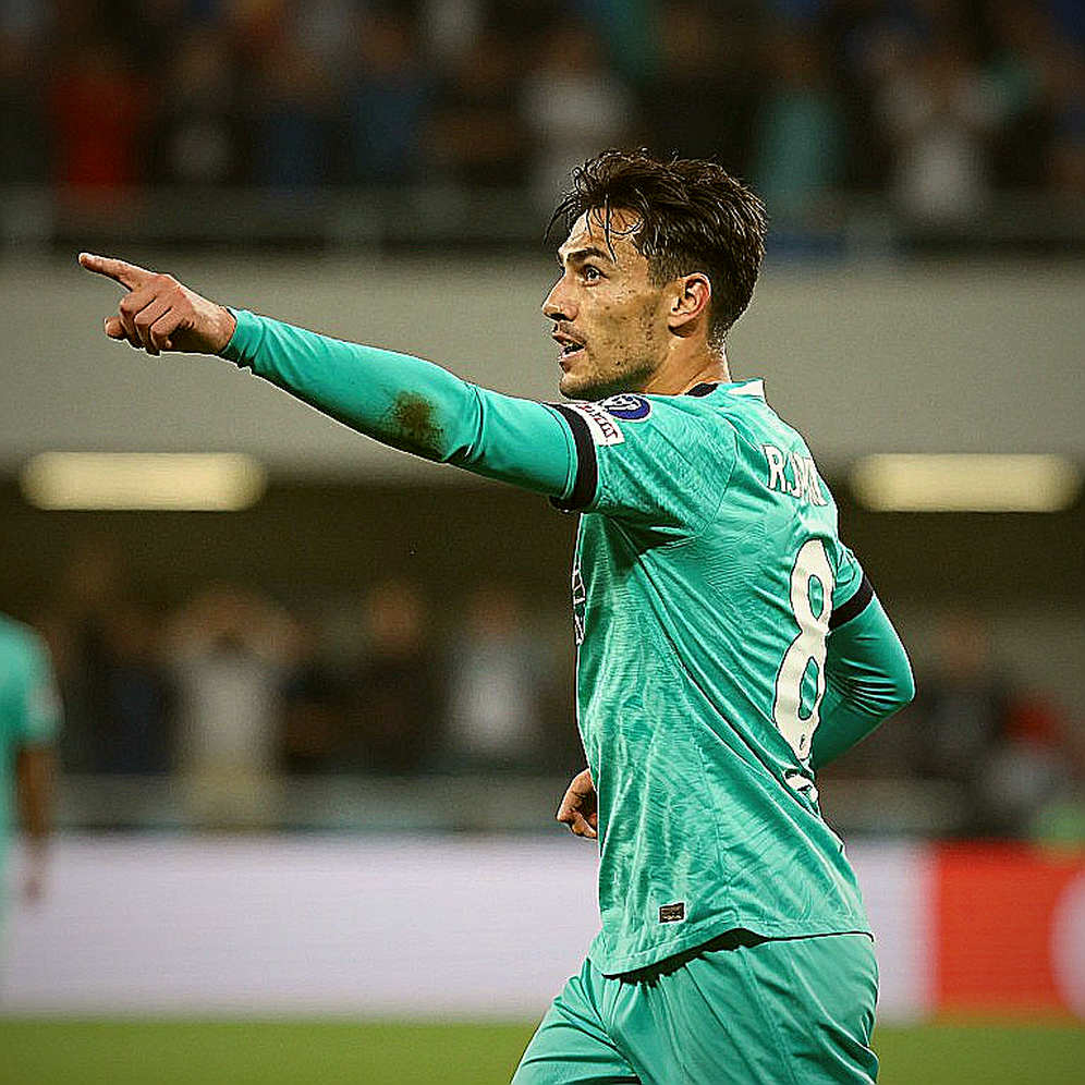 Carragher công kích Fernandes: tranh cãi pressing phơi ra vết nứt quyền lực ở Manchester United