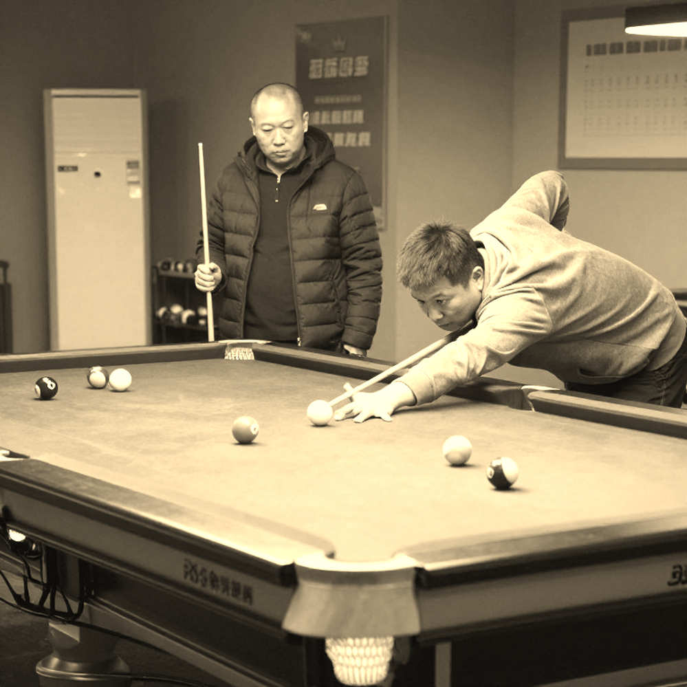 Jimmy White thắng Matthew Stevens 6-5 ở vòng loại International Championship: thể thức ngắn, bản năng cũ và một sai số ở điểm chín Jimmy White thắng Matthew Stevens 6-5 ở vòng loại International Championship: thể thức ngắn, bản năng cũ và một sai số ở điểm chín
