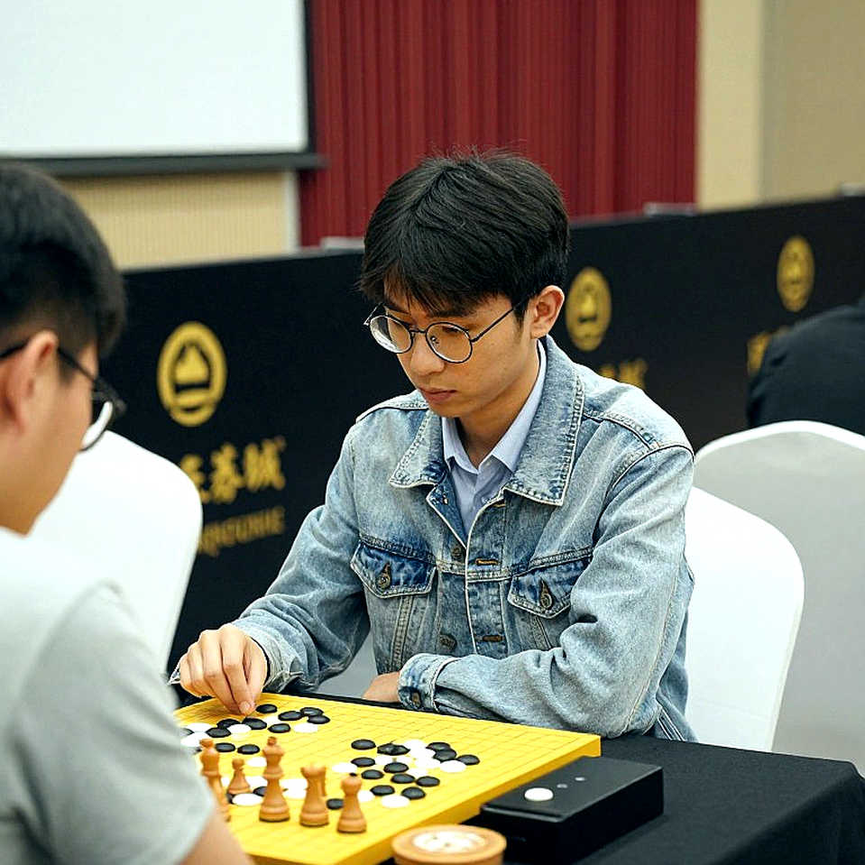 Global Chess League Season 4: Carlsen Returns, and the Hidden Variable Sits in the Schedule